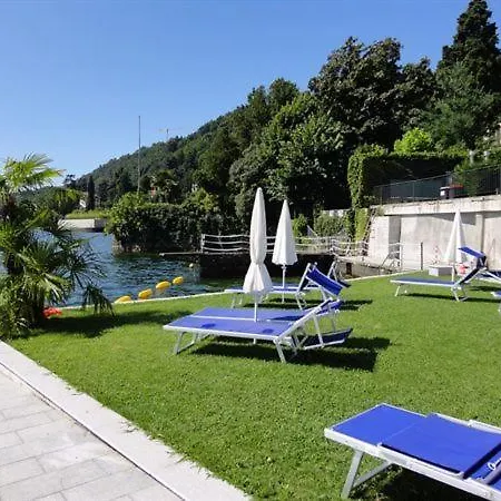 Sleeps 6 Pool T421419 *